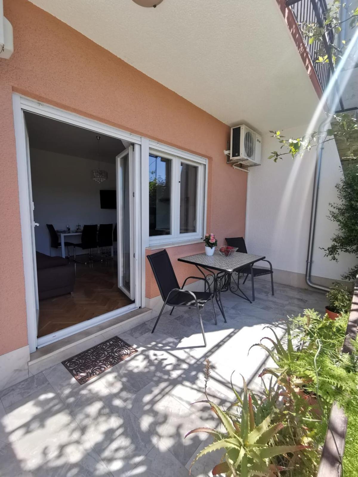 Apartments Mila Kaštela Værelse billede