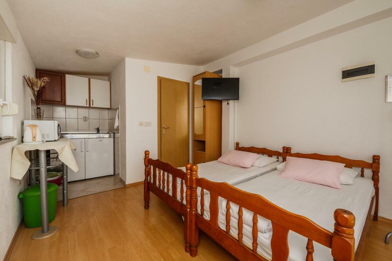 Apartments Mila Kaštela Eksteriør billede