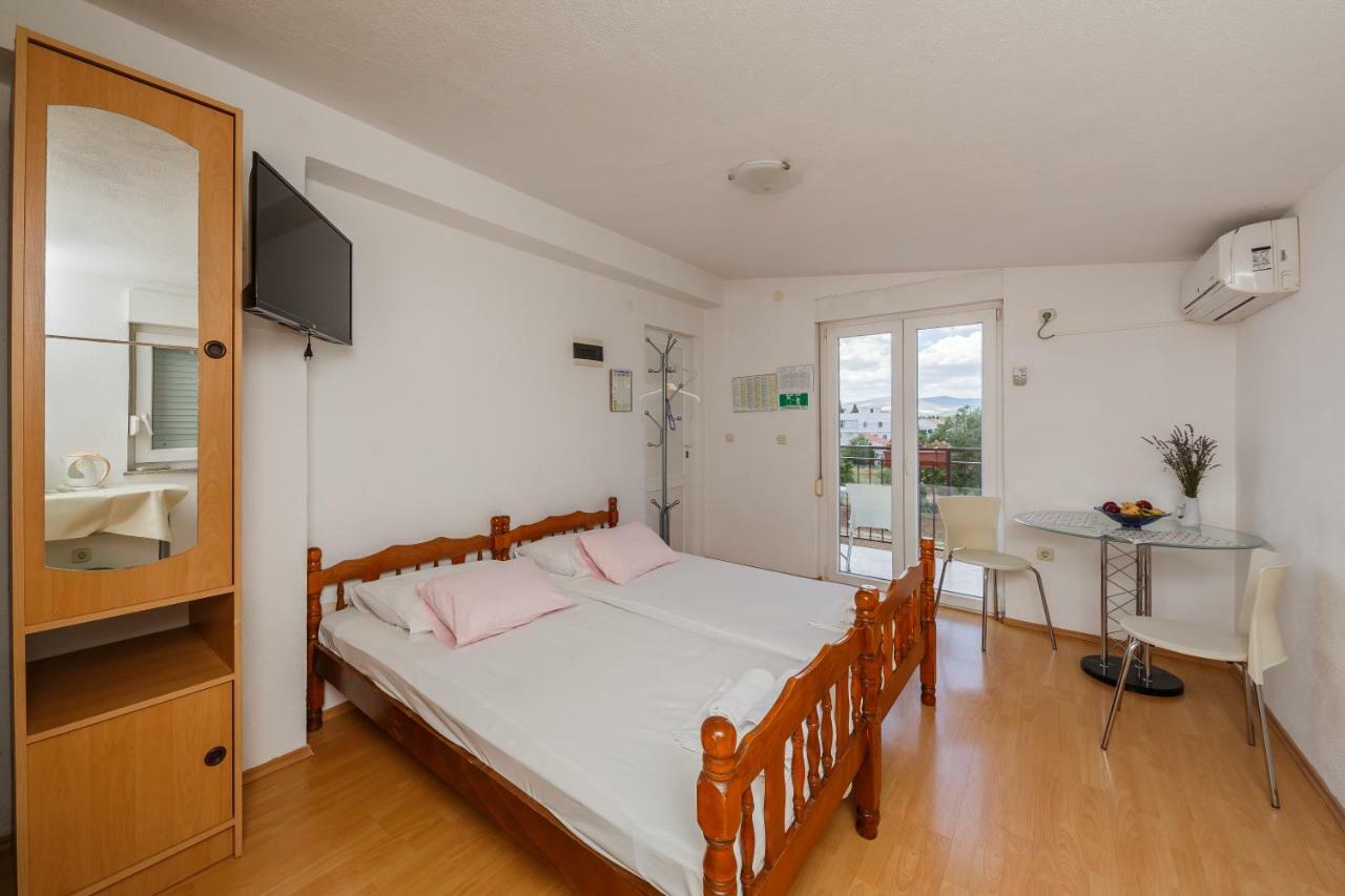 Apartments Mila Kaštela Eksteriør billede