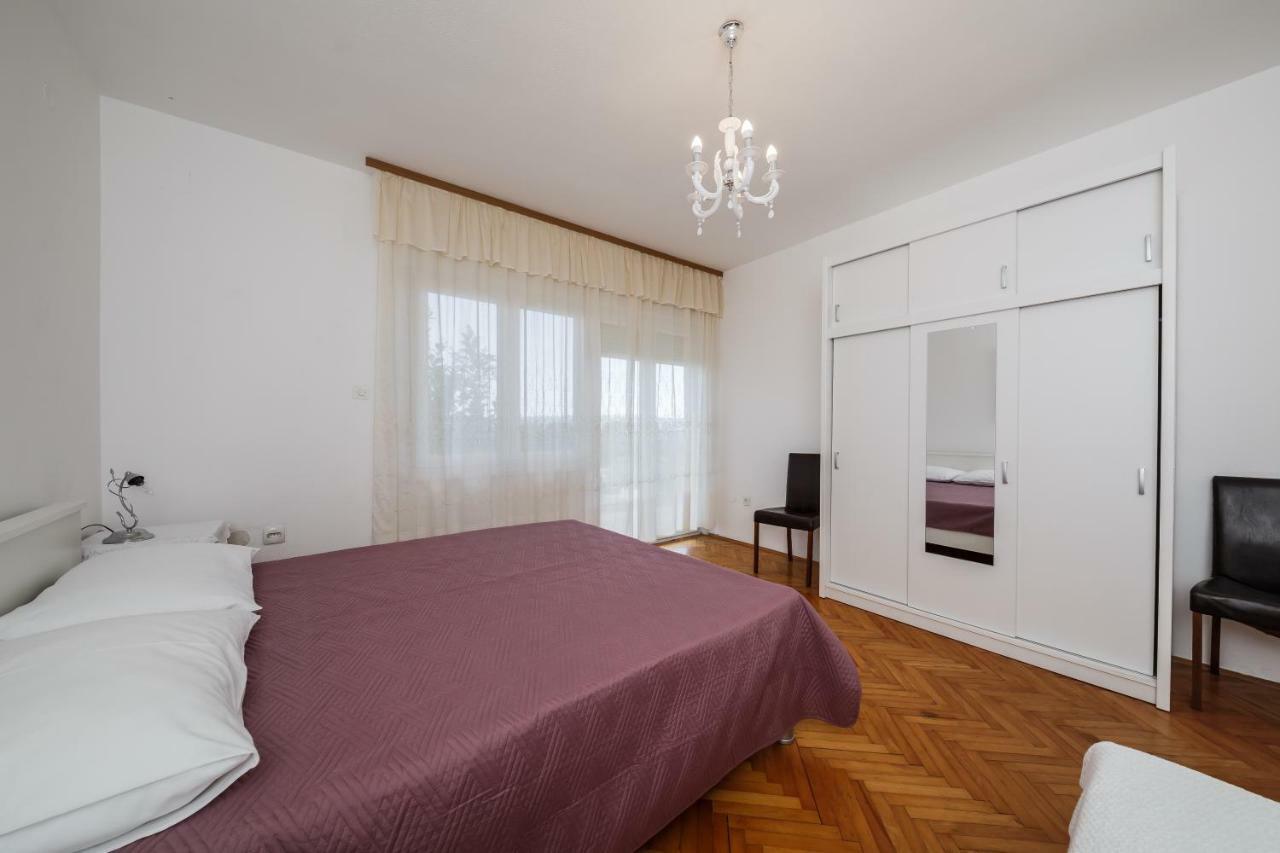 Apartments Mila Kaštela Eksteriør billede